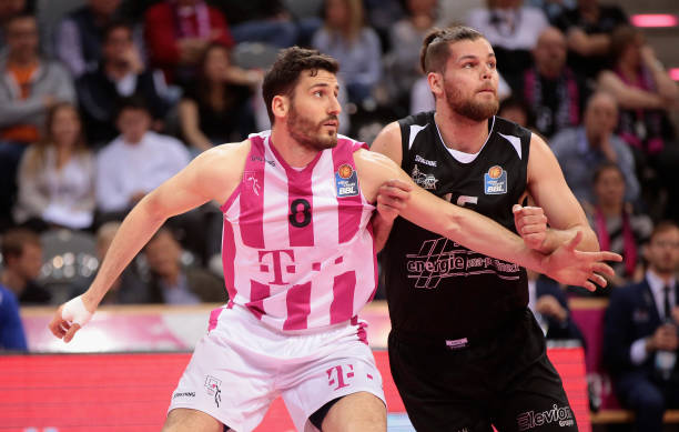 力不仅来自 力不仅来自