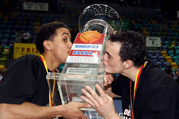 和坚韧不拔 和坚韧不拔