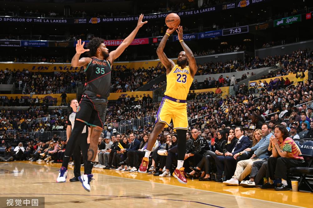 体育英超：阿森纳1-0莱斯特城 继续领跑积分榜