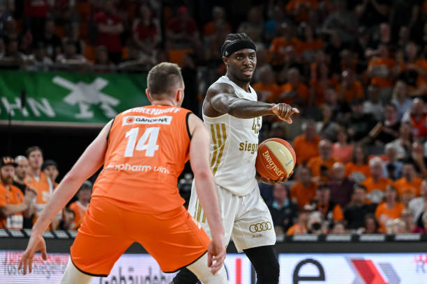 越的技战术 越的技战术